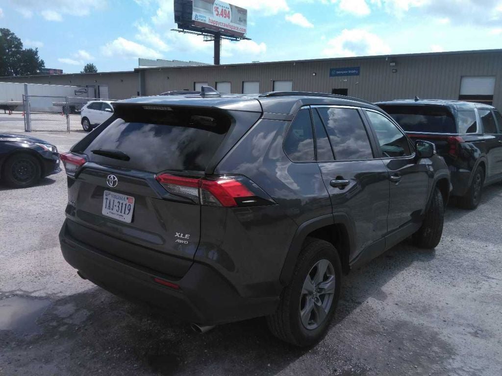 2024 Toyota RAV4 XLE