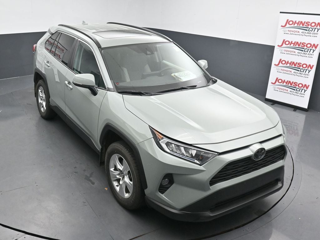 2020 Toyota RAV4 XLE