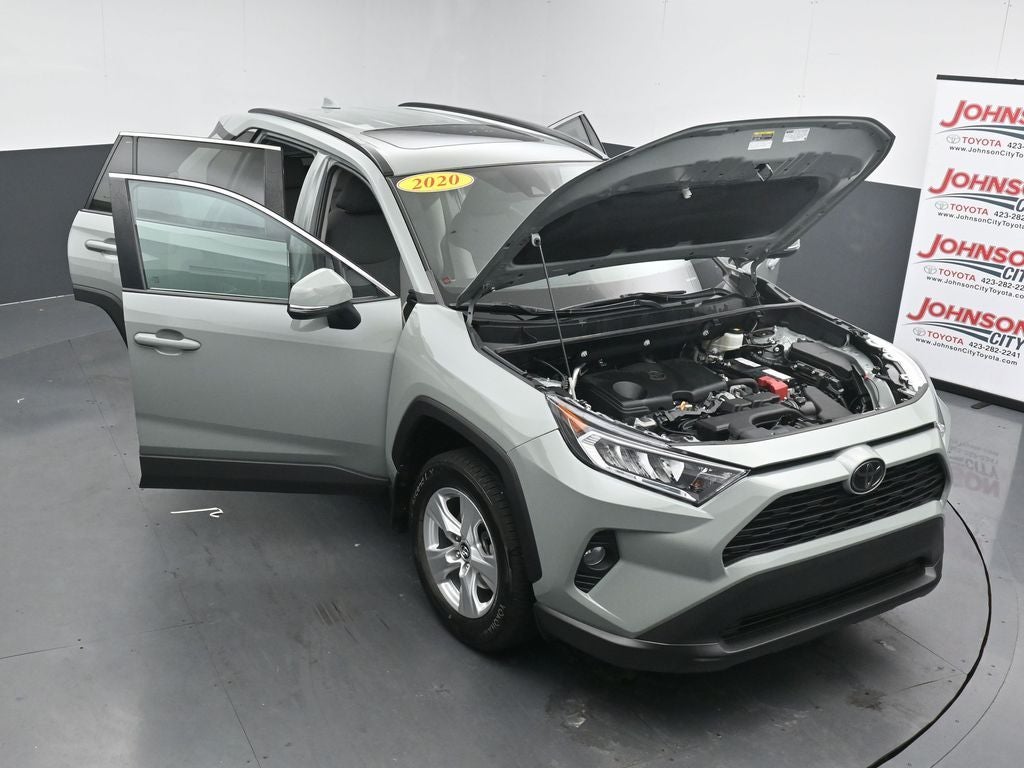 2020 Toyota RAV4 XLE