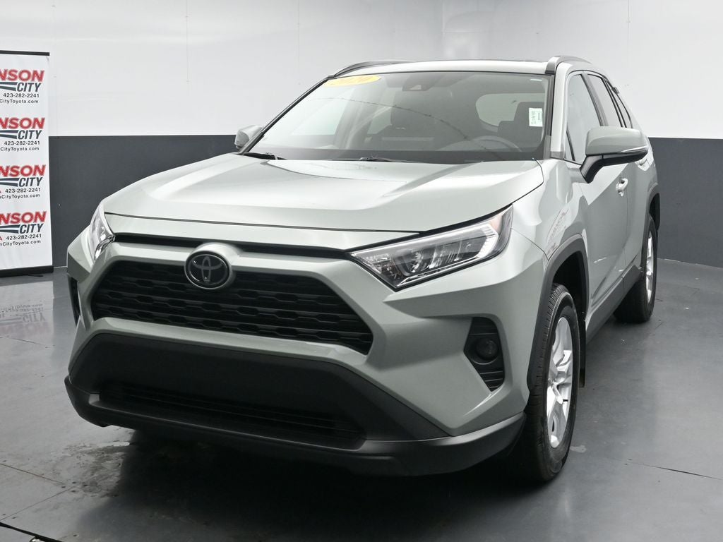 2020 Toyota RAV4 XLE