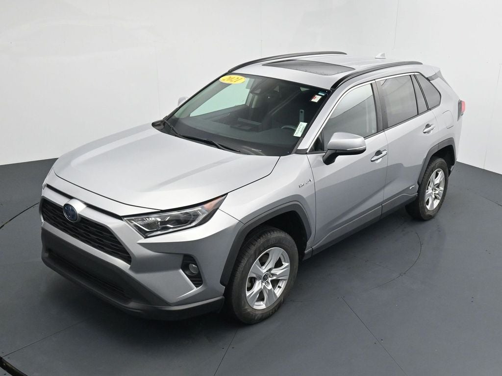 2021 Toyota RAV4 XLE