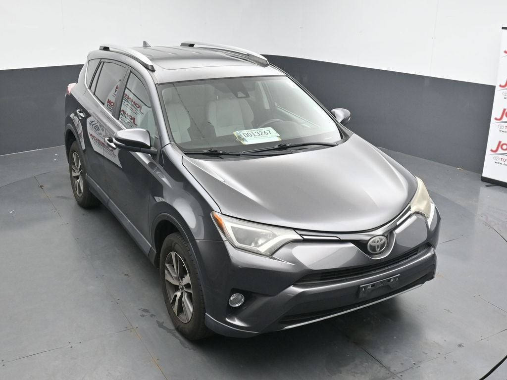 2017 Toyota RAV4 XLE