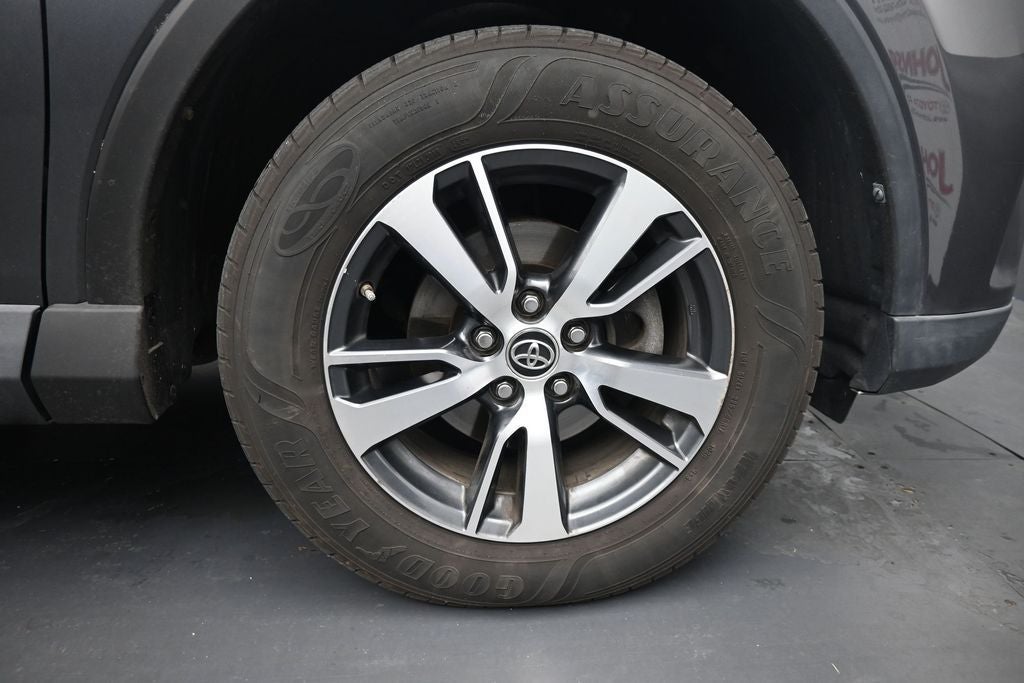 2017 Toyota RAV4 XLE