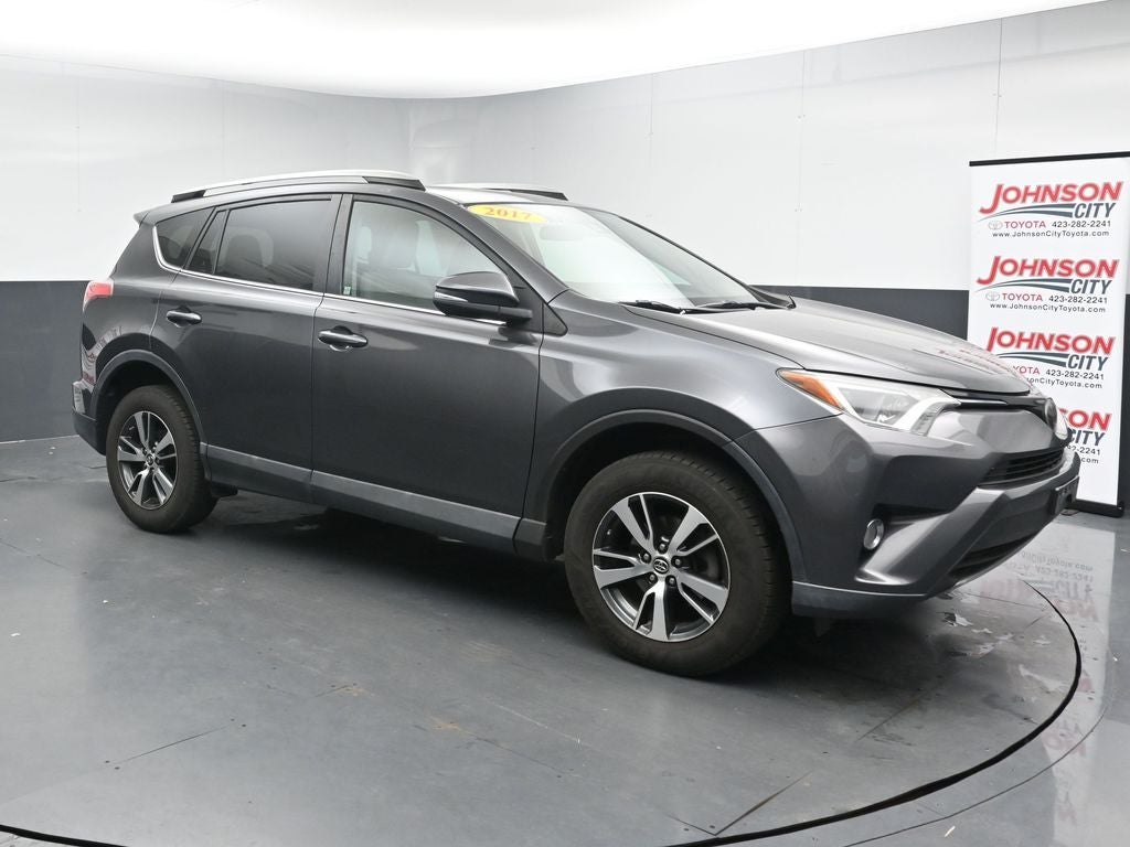 2017 Toyota RAV4 XLE