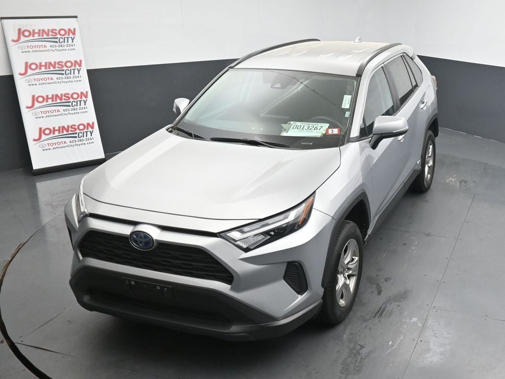 2024 Toyota RAV4 XLE