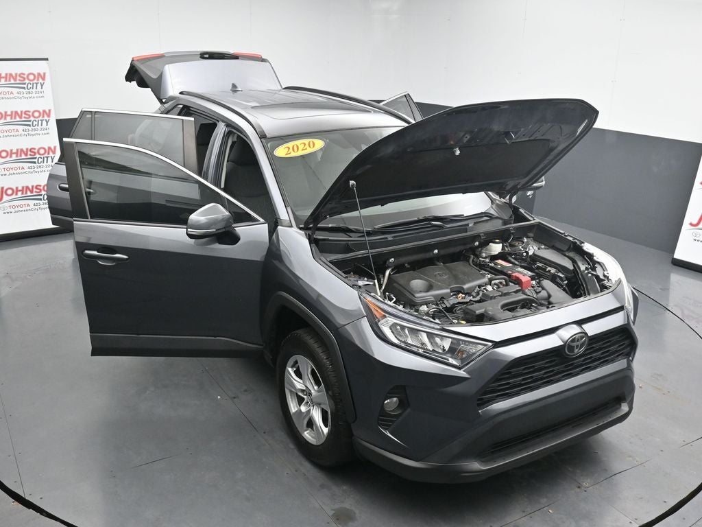 2020 Toyota RAV4 XLE
