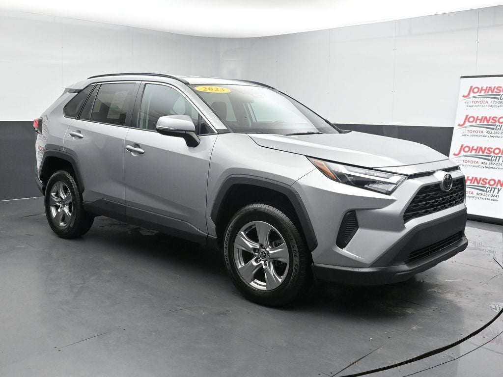 2023 Toyota RAV4 XLE