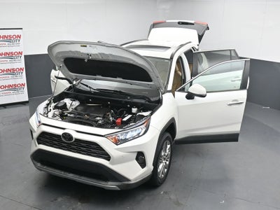 2020 Toyota RAV4 Limited