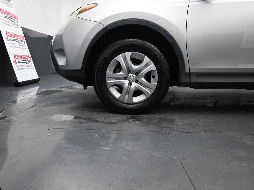 2013 Toyota RAV4 LE
