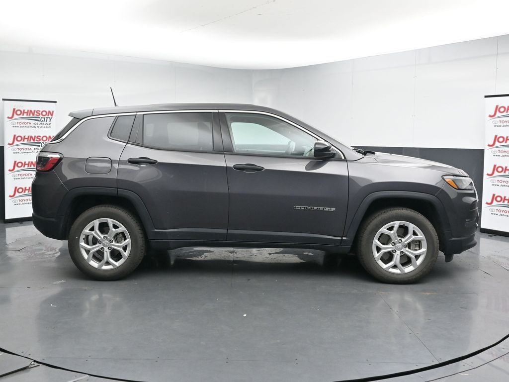 2024 Jeep Compass Sport