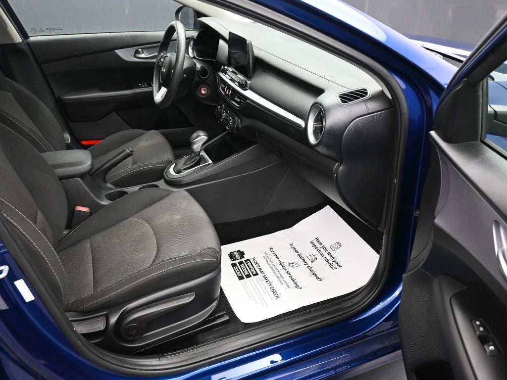 2022 Kia Forte LXS