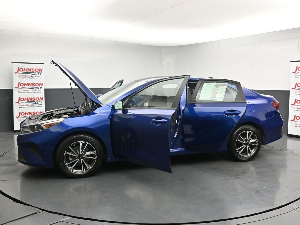 2022 Kia Forte LXS