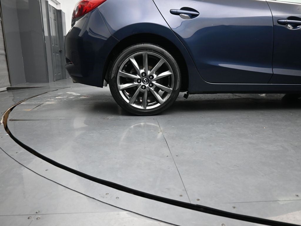 2018 Mazda Mazda3 5-Door Touring