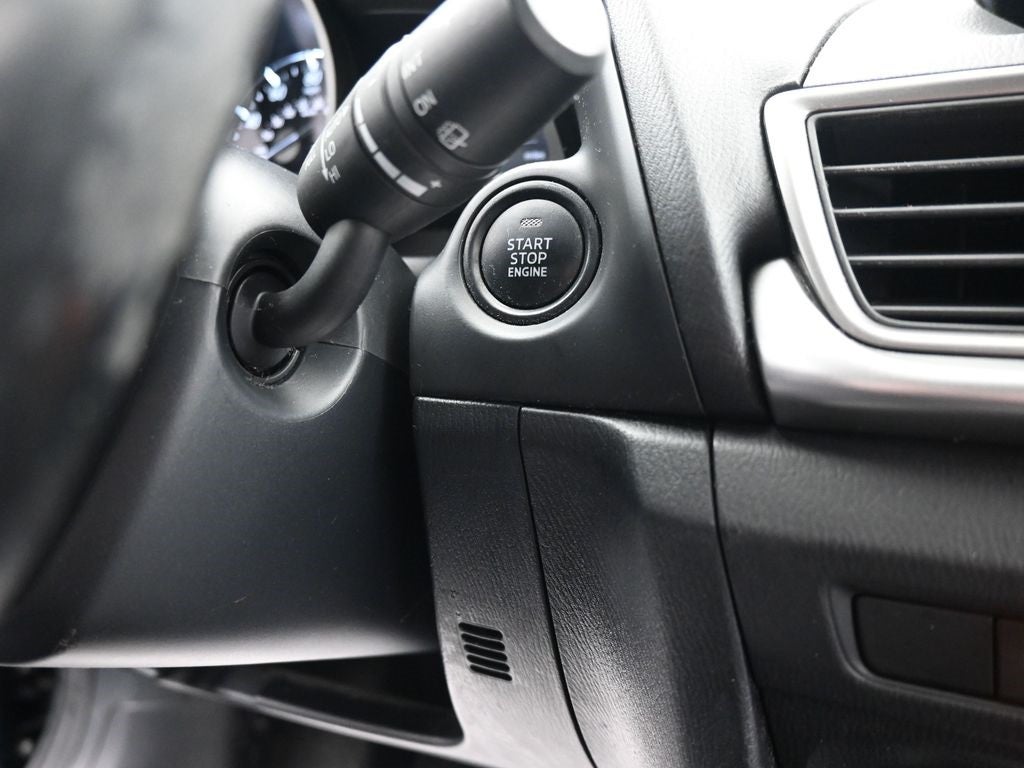 2018 Mazda Mazda3 5-Door Touring