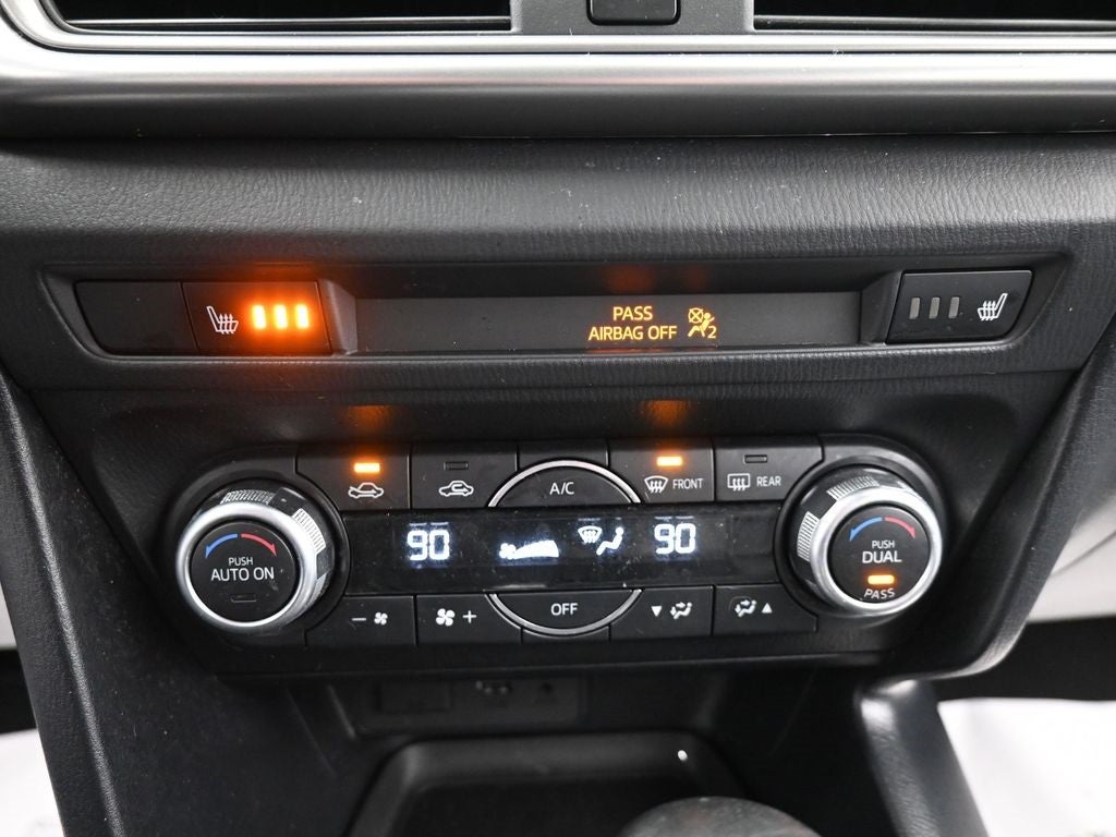 2018 Mazda Mazda3 5-Door Touring