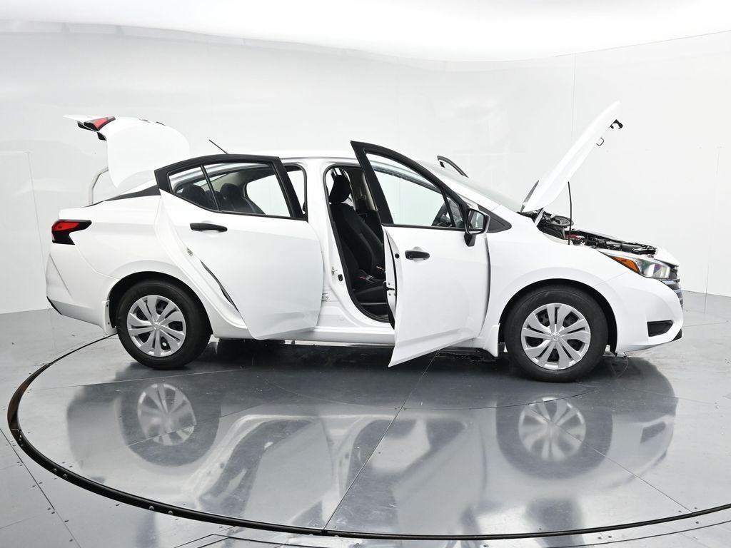 2024 Nissan Versa 1.6 S