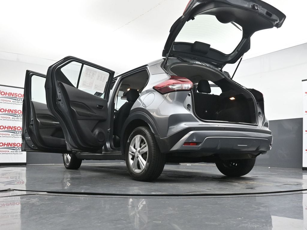 2024 Nissan Kicks S