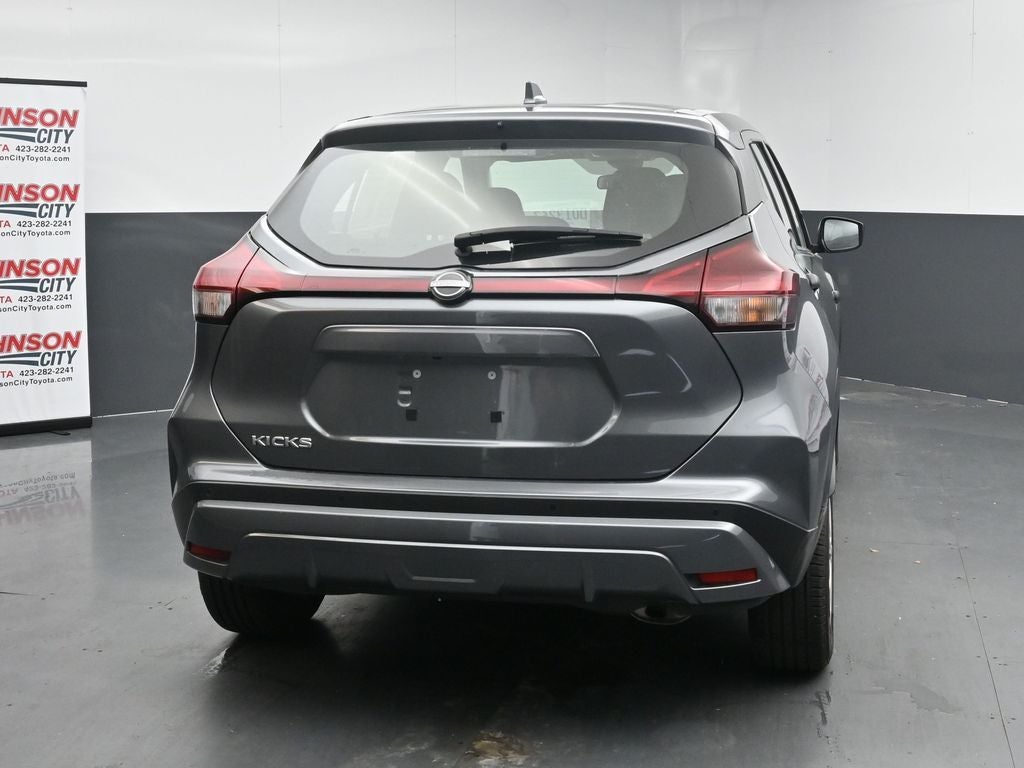 2024 Nissan Kicks S
