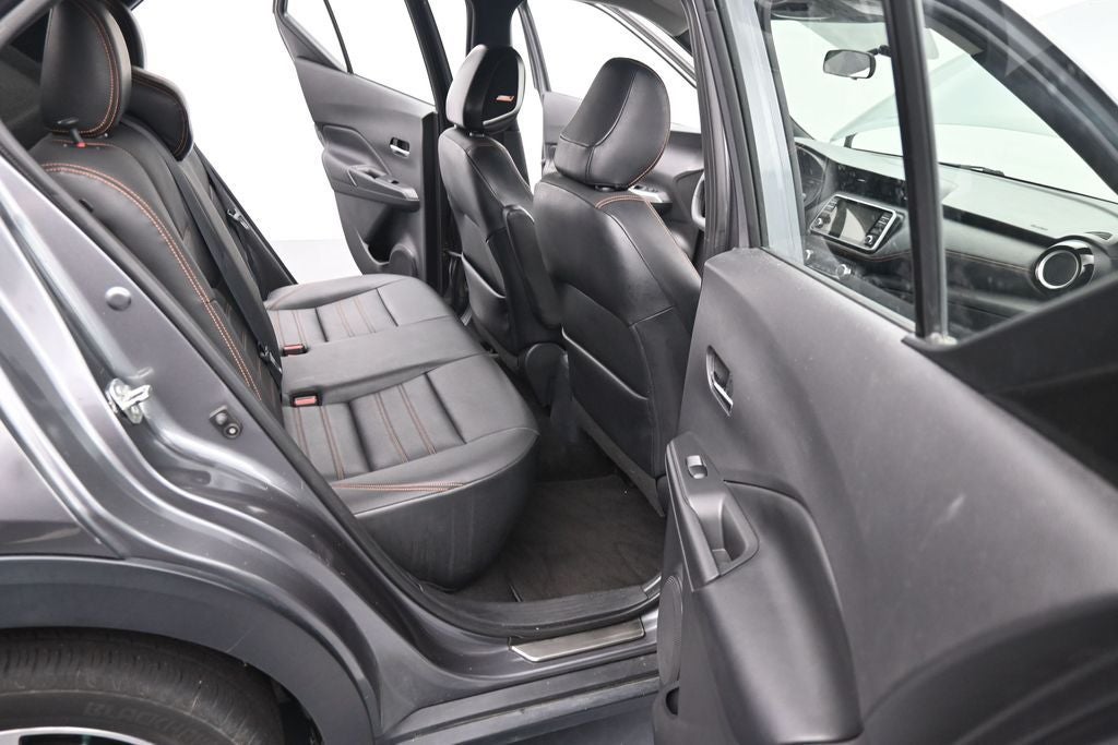 2019 Nissan Kicks SR