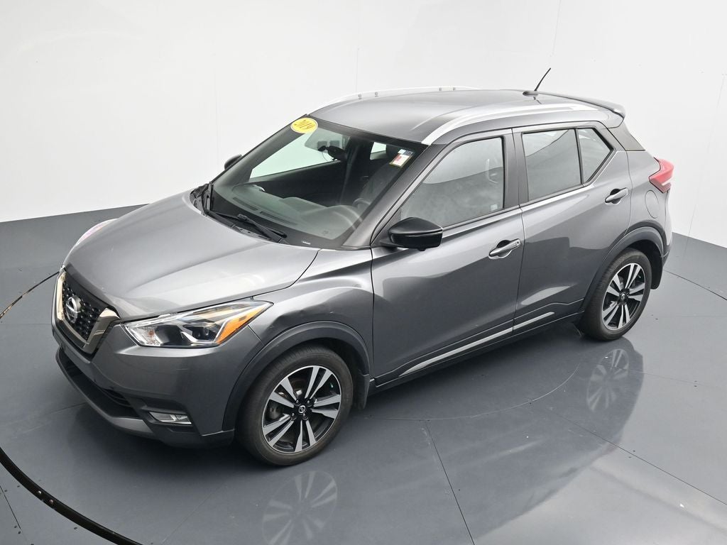 2019 Nissan Kicks SR