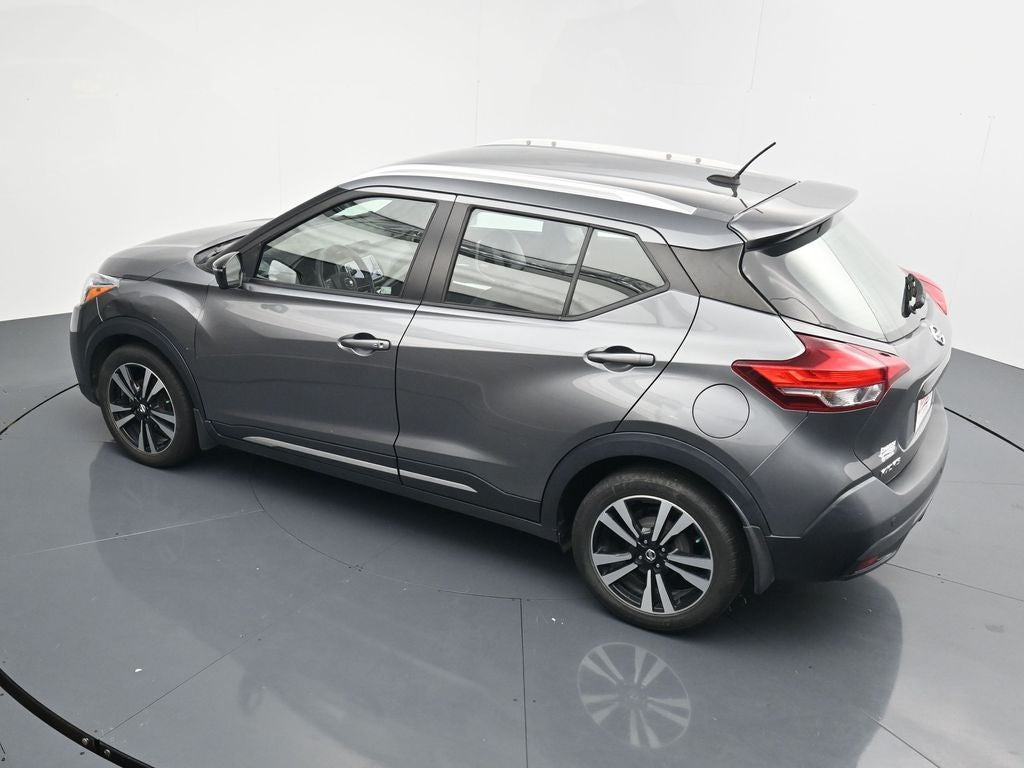 2019 Nissan Kicks SR