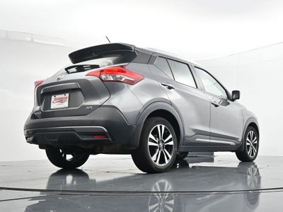 2019 Nissan Kicks SR