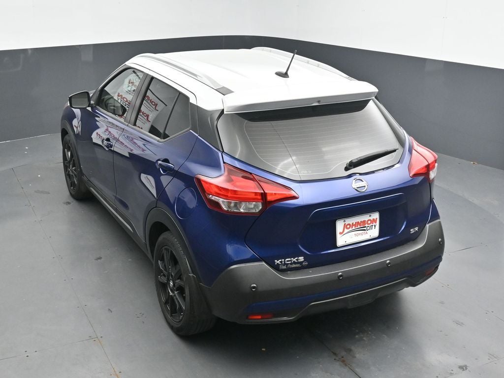 2020 Nissan Kicks SR