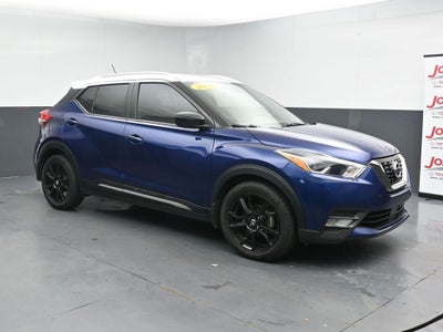 2020 Nissan Kicks SR