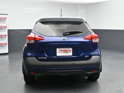 2020 Nissan Kicks SR