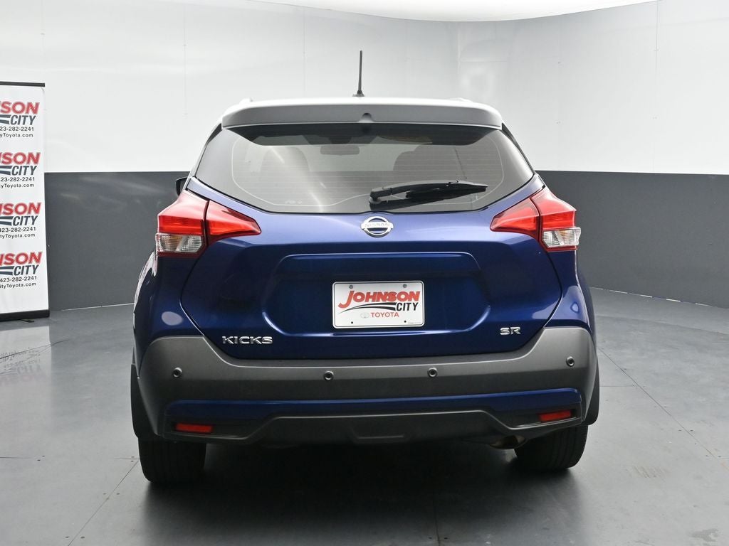 2020 Nissan Kicks SR