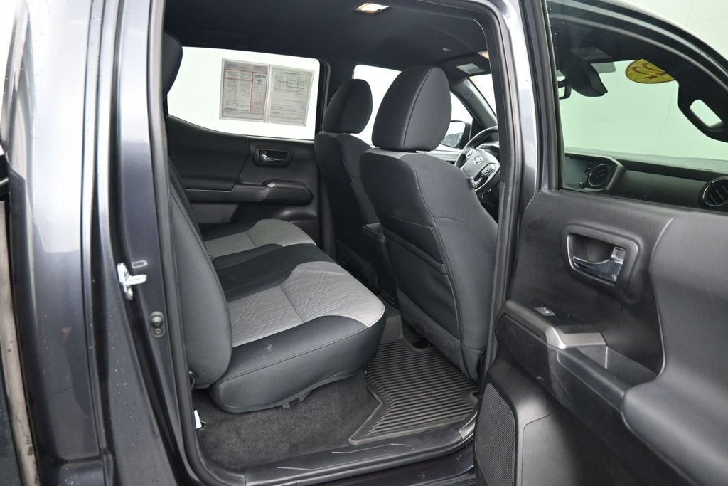 2022 Toyota Tacoma TRD Sport V6