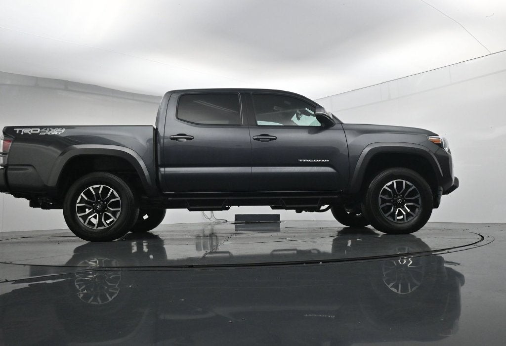 2022 Toyota Tacoma TRD Sport V6