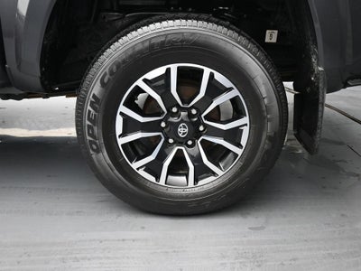 2022 Toyota Tacoma TRD Sport V6