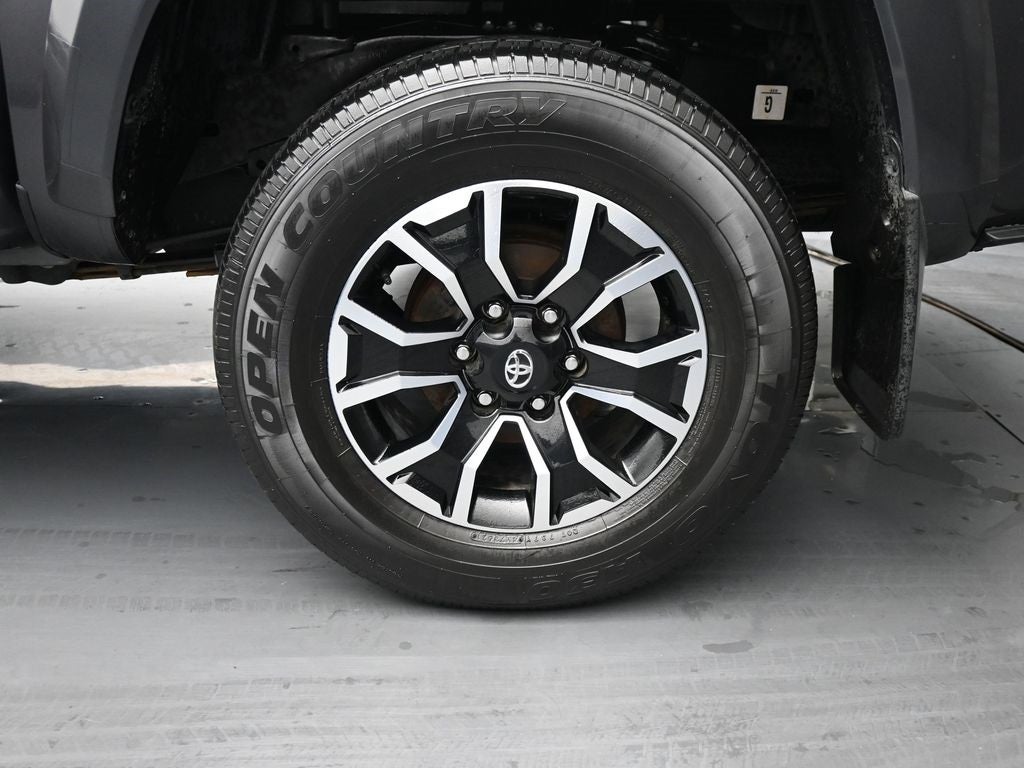 2022 Toyota Tacoma TRD Sport V6