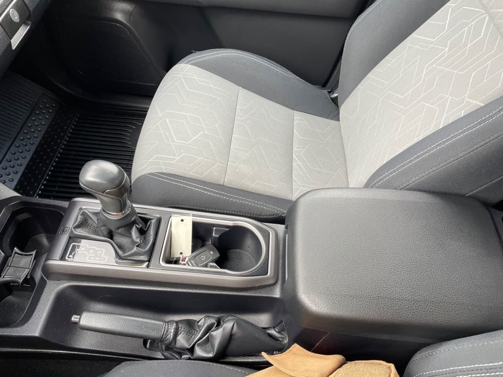 2022 Toyota Tacoma TRD Sport V6