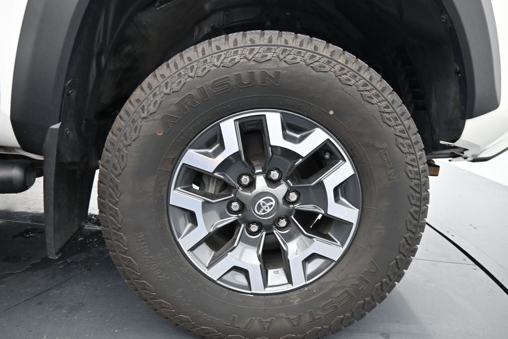 2023 Toyota Tacoma TRD Off-Road V6