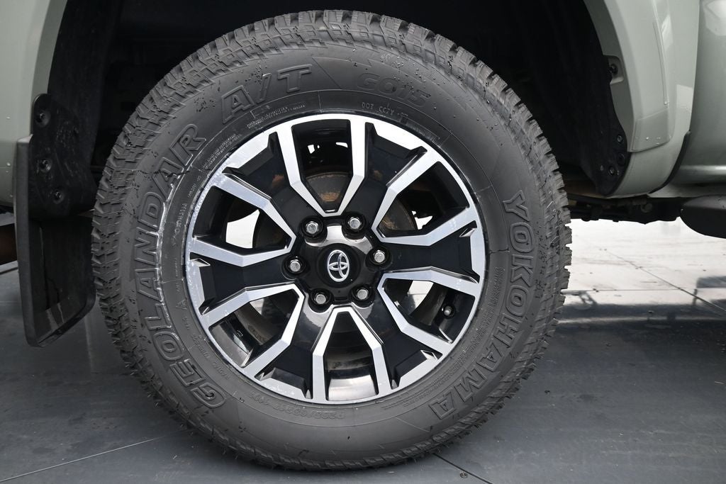 2023 Toyota Tacoma TRD Sport V6