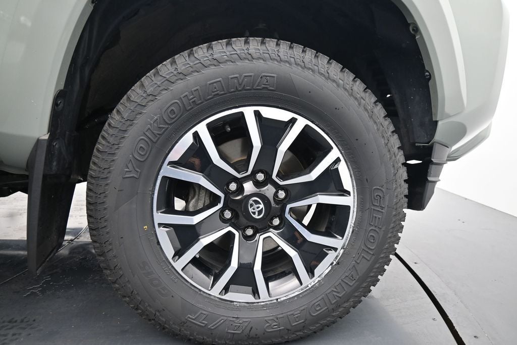 2023 Toyota Tacoma TRD Sport V6