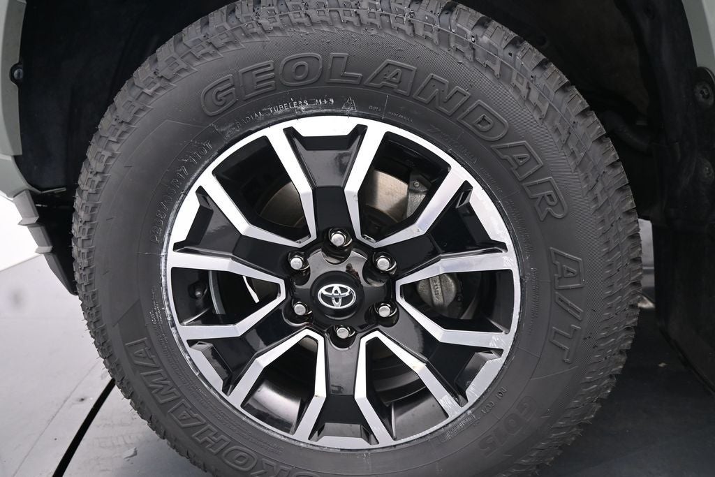 2023 Toyota Tacoma TRD Sport V6