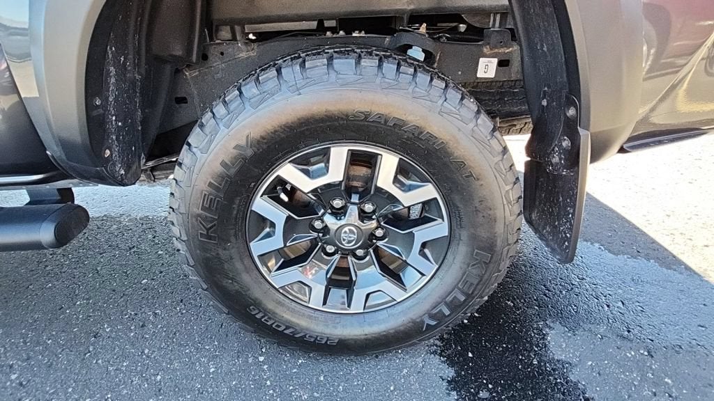 2022 Toyota Tacoma TRD Off-Road V6