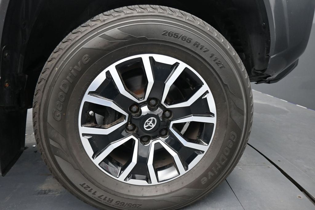 2023 Toyota Tacoma TRD Sport V6