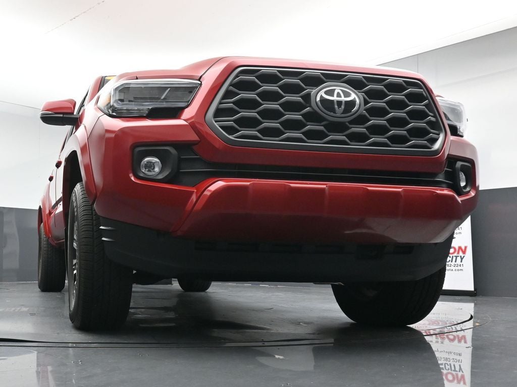 2023 Toyota Tacoma TRD Sport V6