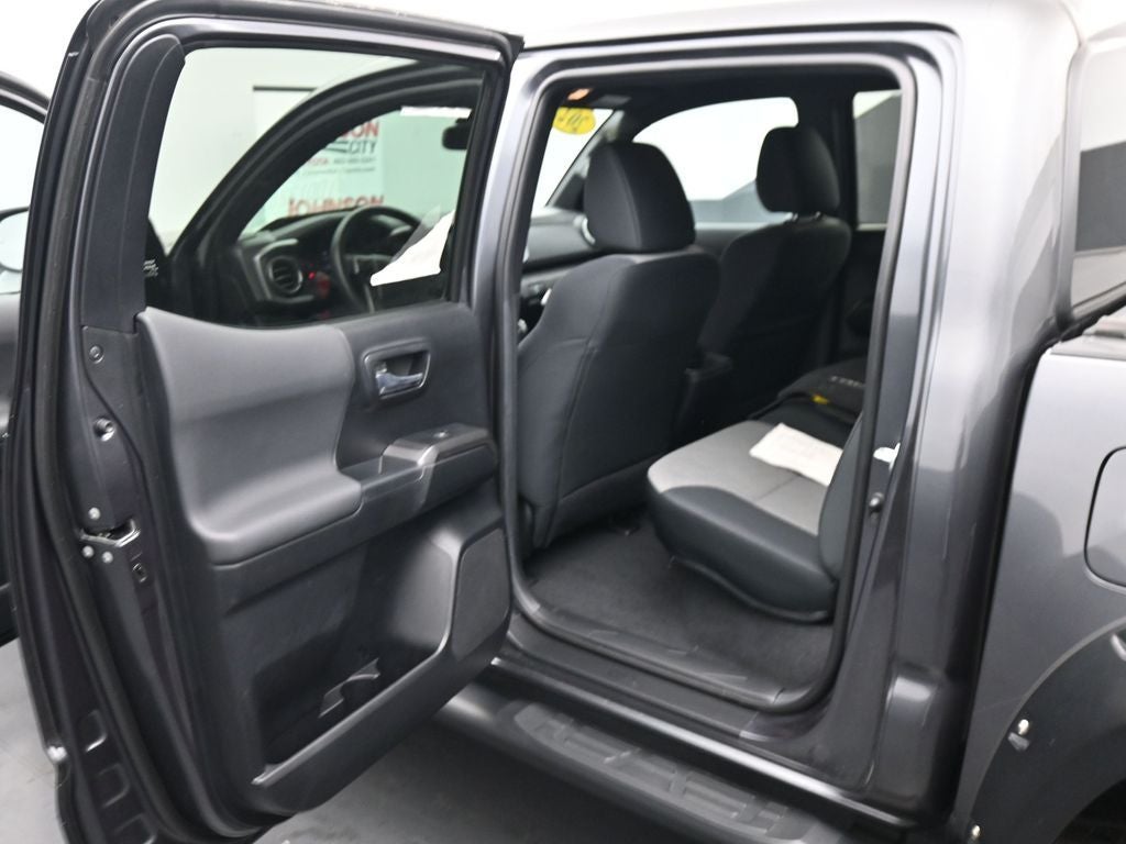 2022 Toyota Tacoma TRD Off-Road V6