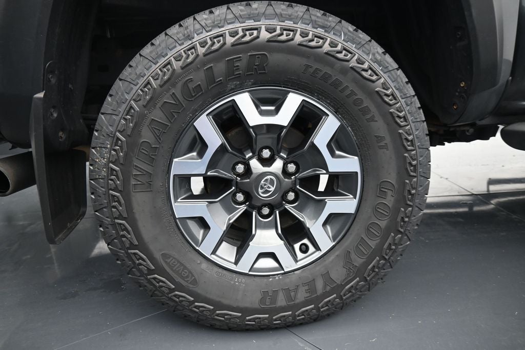 2023 Toyota Tacoma TRD Off-Road V6