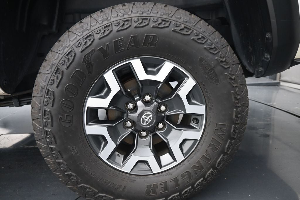 2023 Toyota Tacoma TRD Off-Road V6