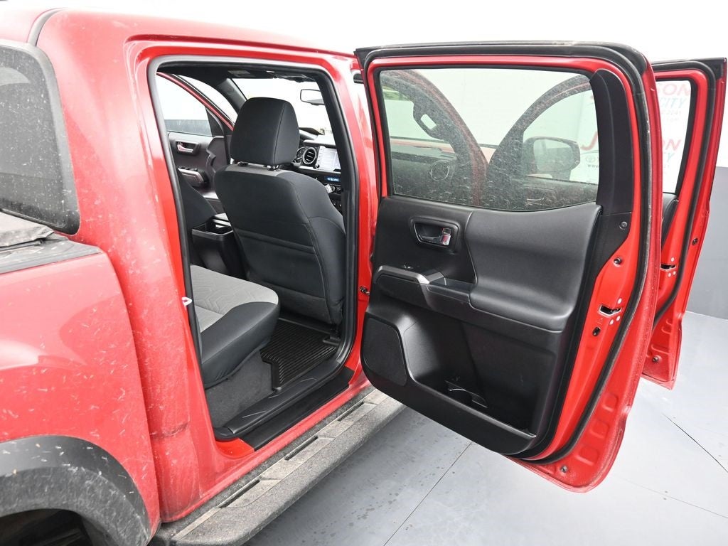 2022 Toyota Tacoma TRD Off-Road V6