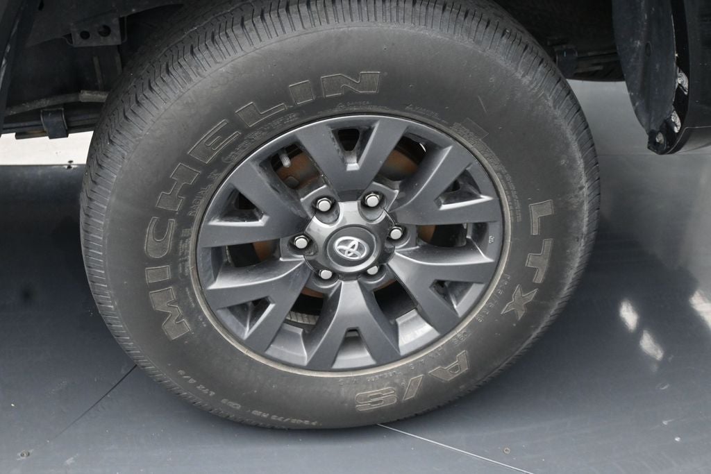 2023 Toyota Tacoma SR5 V6