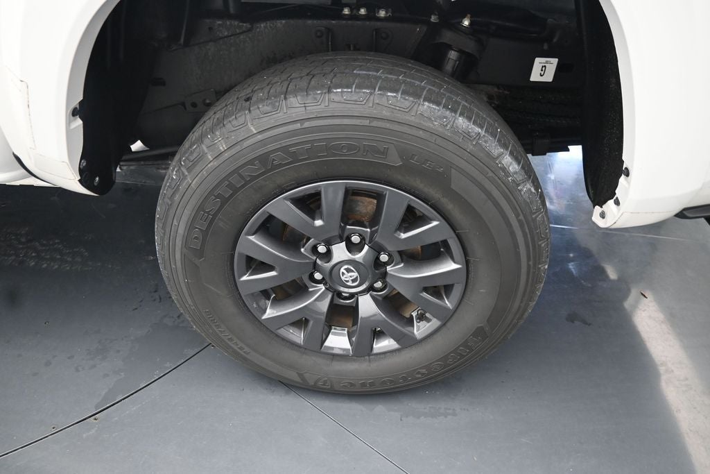 2023 Toyota Tacoma SR5 V6