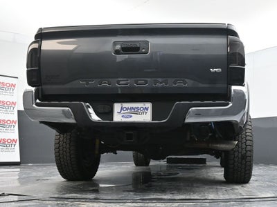 2022 Toyota Tacoma TRD Off-Road V6