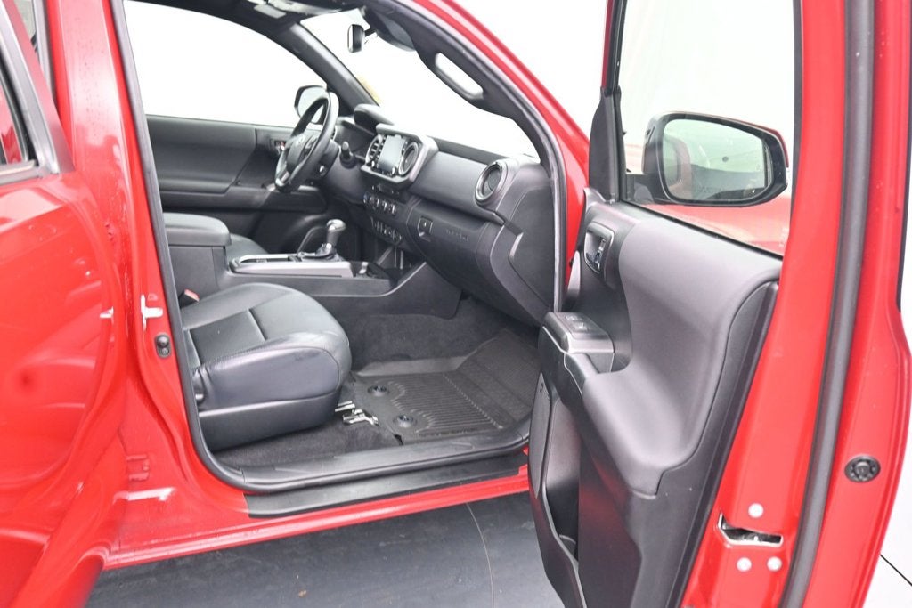 2022 Toyota Tacoma TRD Sport V6